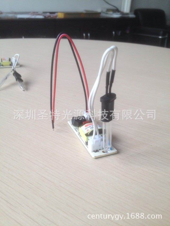 杀菌灯管_车载空气净化器UVC254NM负离子消毒杀菌灯管UV灯管厂家直销