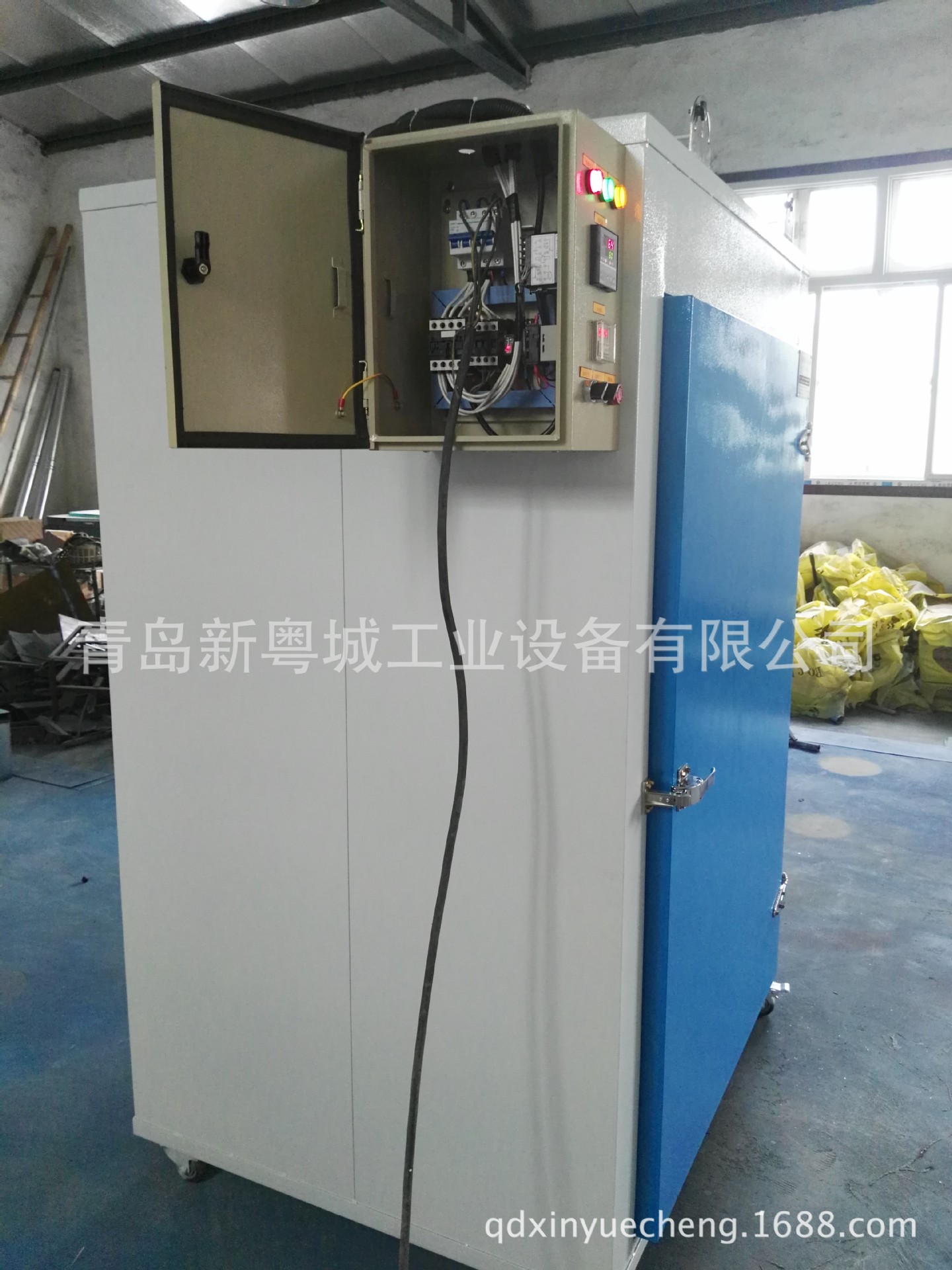 工业烤箱_工业烤箱恒温烤箱假发烤箱青岛新粤城烤箱
