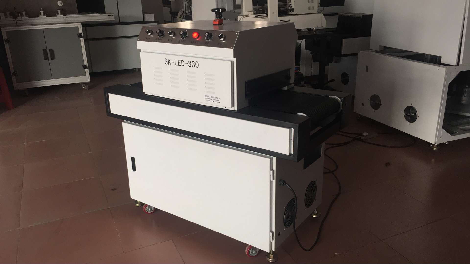 2019新款实验室输送式LED丝印UV固化机PCB板专用UV光固机批发
