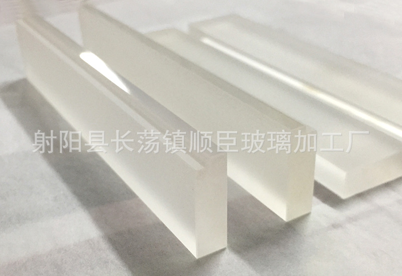 石英玻璃片_专业订制石英条耐磨石英玻璃片光学价廉品质保证