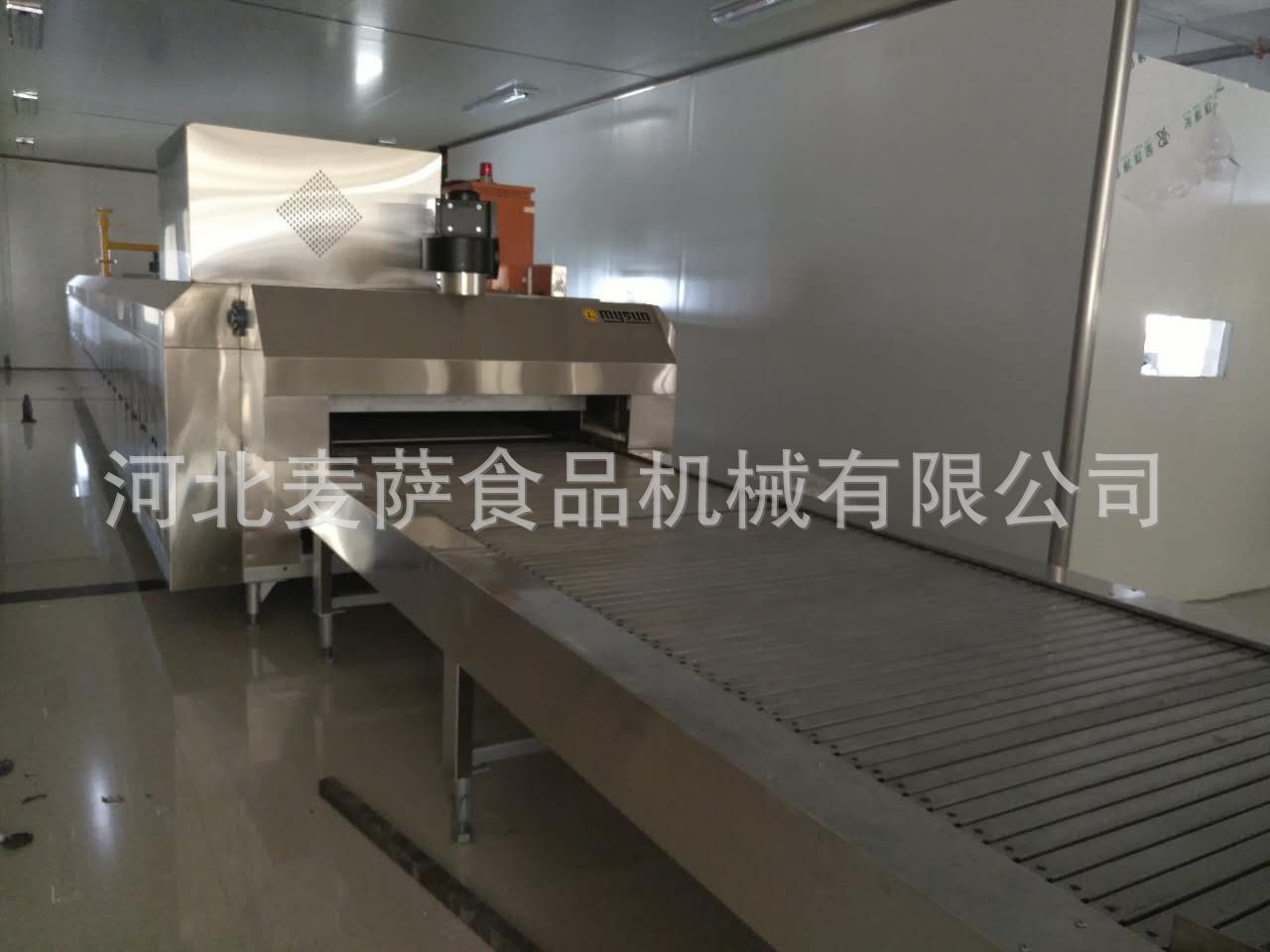 蛋糕生产线_厂家直销食品厂隧道炉燃气集中供风式隧道炉面包蛋糕生产线