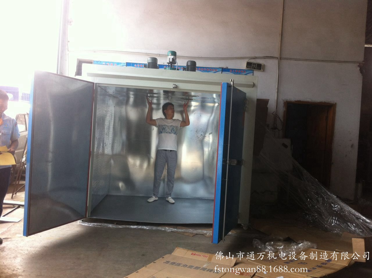 深圳烤箱_大型电子烘干烤箱电热恒温工业干燥烤箱