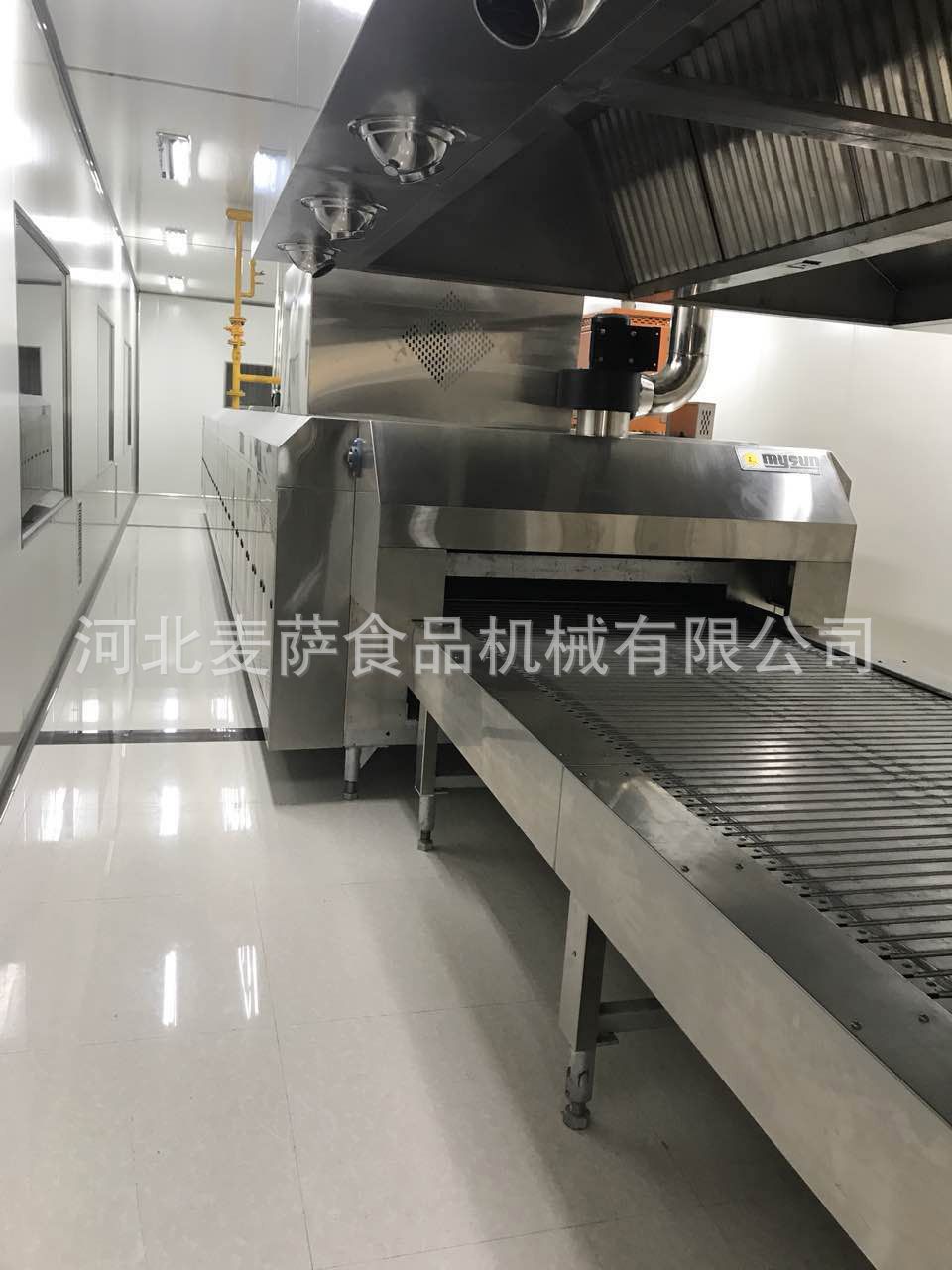 蛋糕生产线_厂家直销食品厂隧道炉燃气集中供风式隧道炉面包蛋糕生产线
