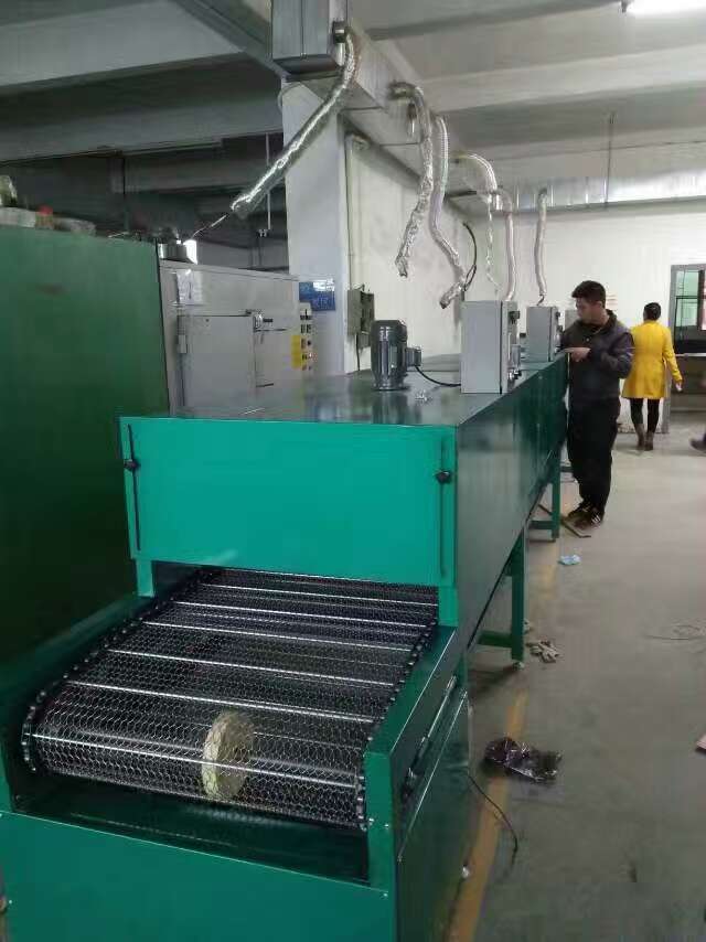高温喷油线_深圳市喷油线五金件喷漆高温喷油线隧道炉生产线