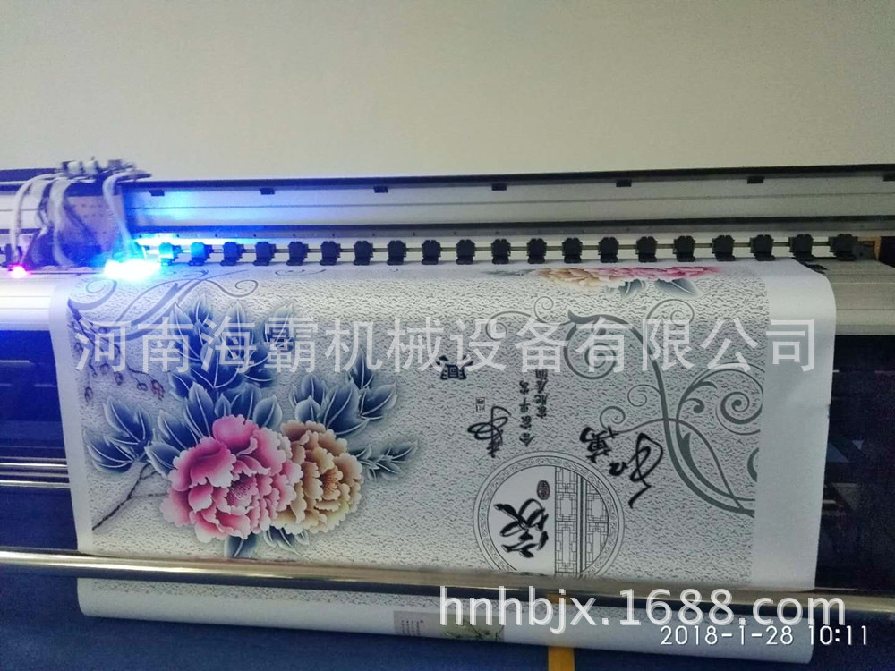 数码打印机_时尚皮革数码uv打印机郑州uv数码5d卷材写真机