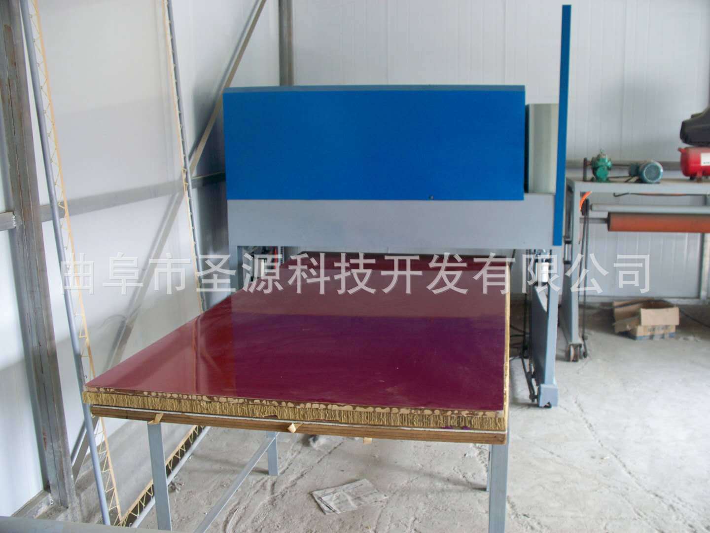 uv光油机_高光uv漆封釉固化机新款淋涂机uv光油
