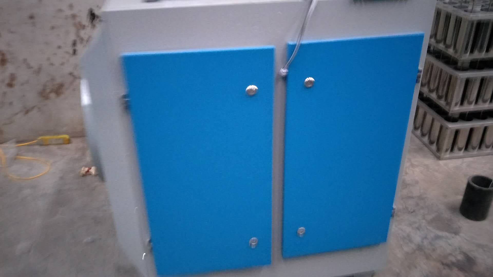 电热恒温干燥箱_厂家直销洁净烘箱过滤烘箱工业烤箱洁净无尘电热恒温