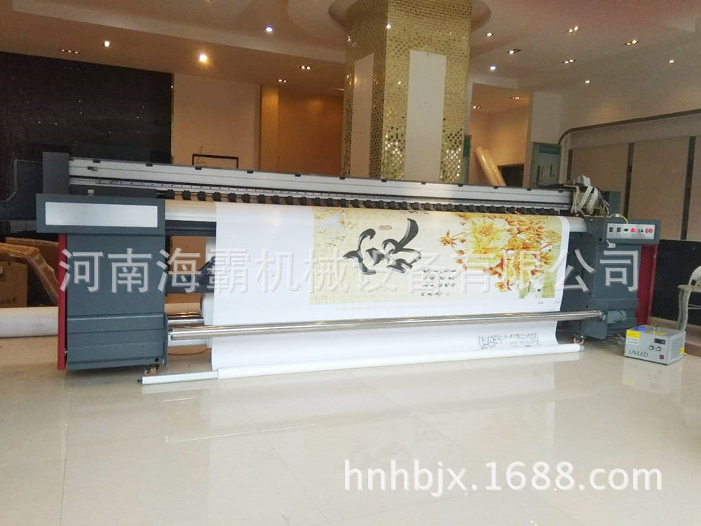 数码打印机_时尚皮革数码uv打印机郑州uv数码5d卷材写真机