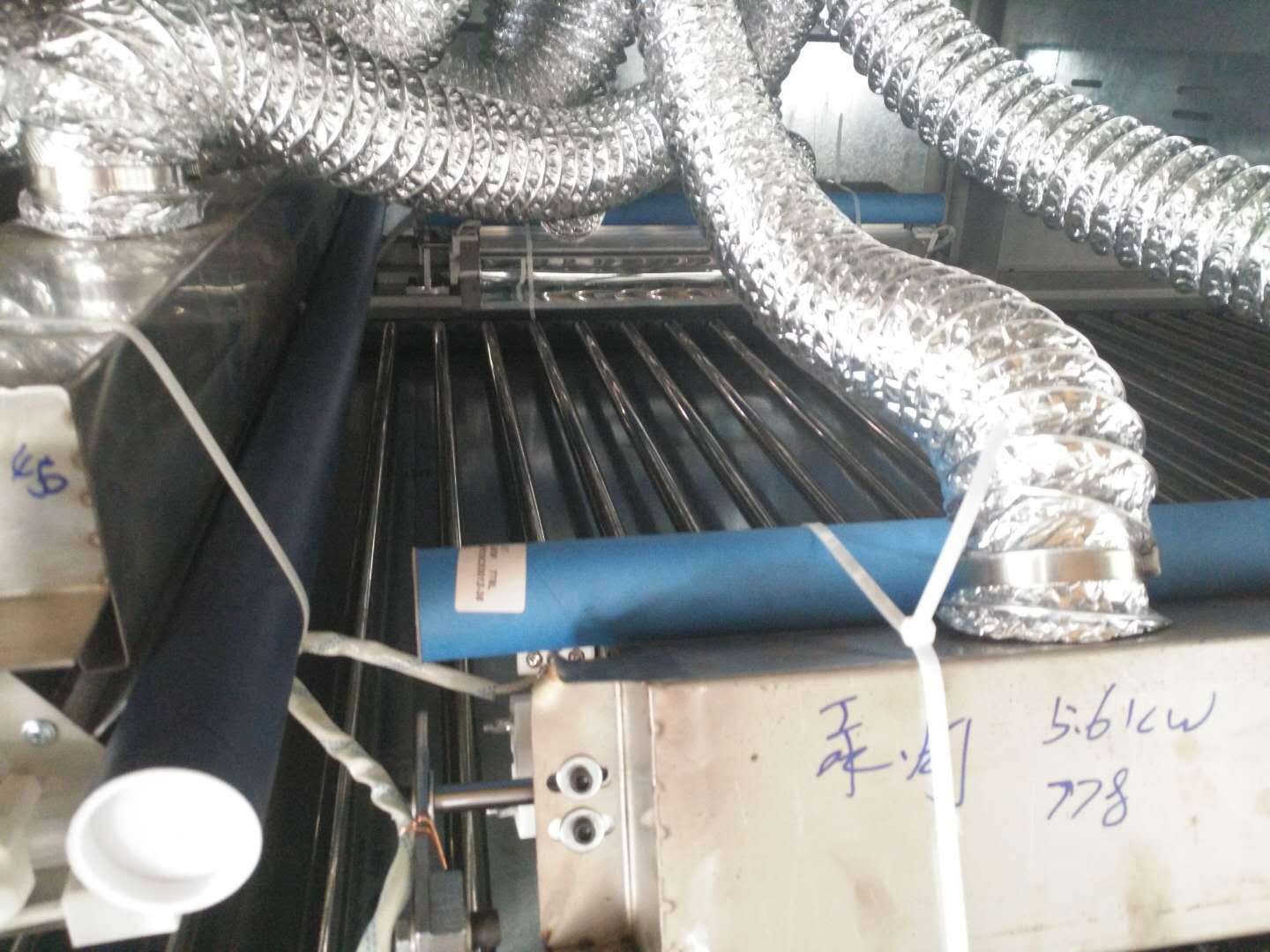 生产紫外线干燥机_设备三灯紫外线干燥机uv固化机uv干燥