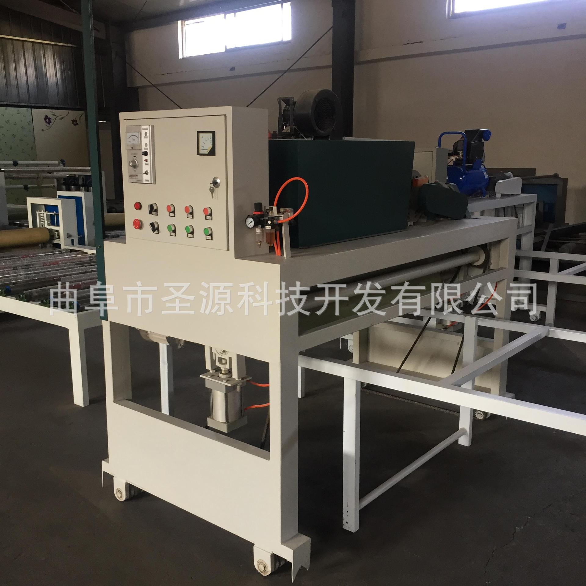 uv光油机_高光uv漆封釉固化机新款淋涂机uv光油