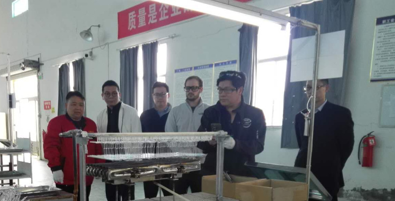 台式杀菌灯_UV-C臭氧紫外线杀菌灯冷阴极直管假牙蒸脸器首饰手表手机杀菌