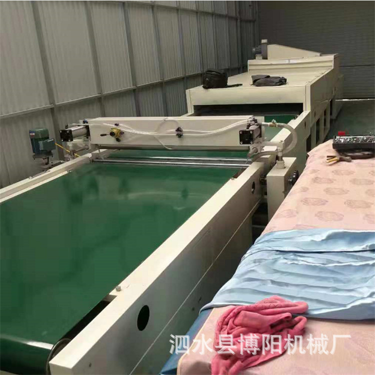 性能稳定固化机_橱柜家具板材uv光油集成墙板uv光油淋幕机性能稳定固化机