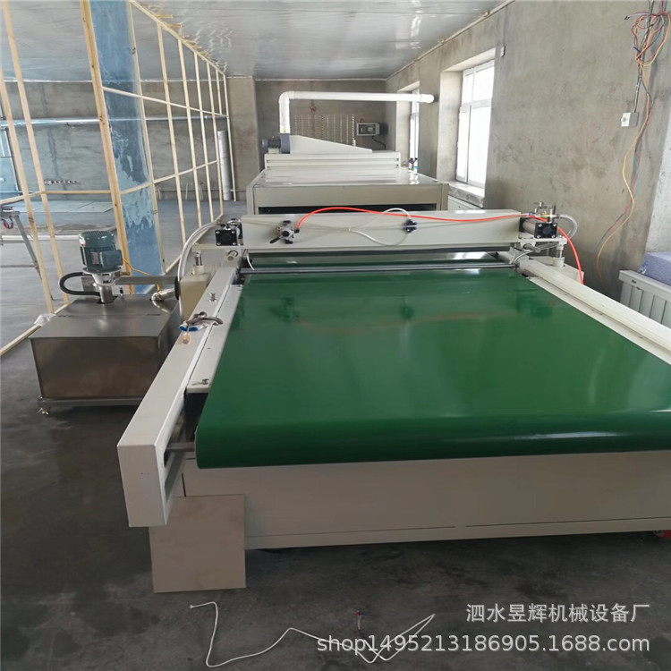 涂装机_自动化涂装设备固化淋涂一体生产线设备家具平面板材uv淋幕机