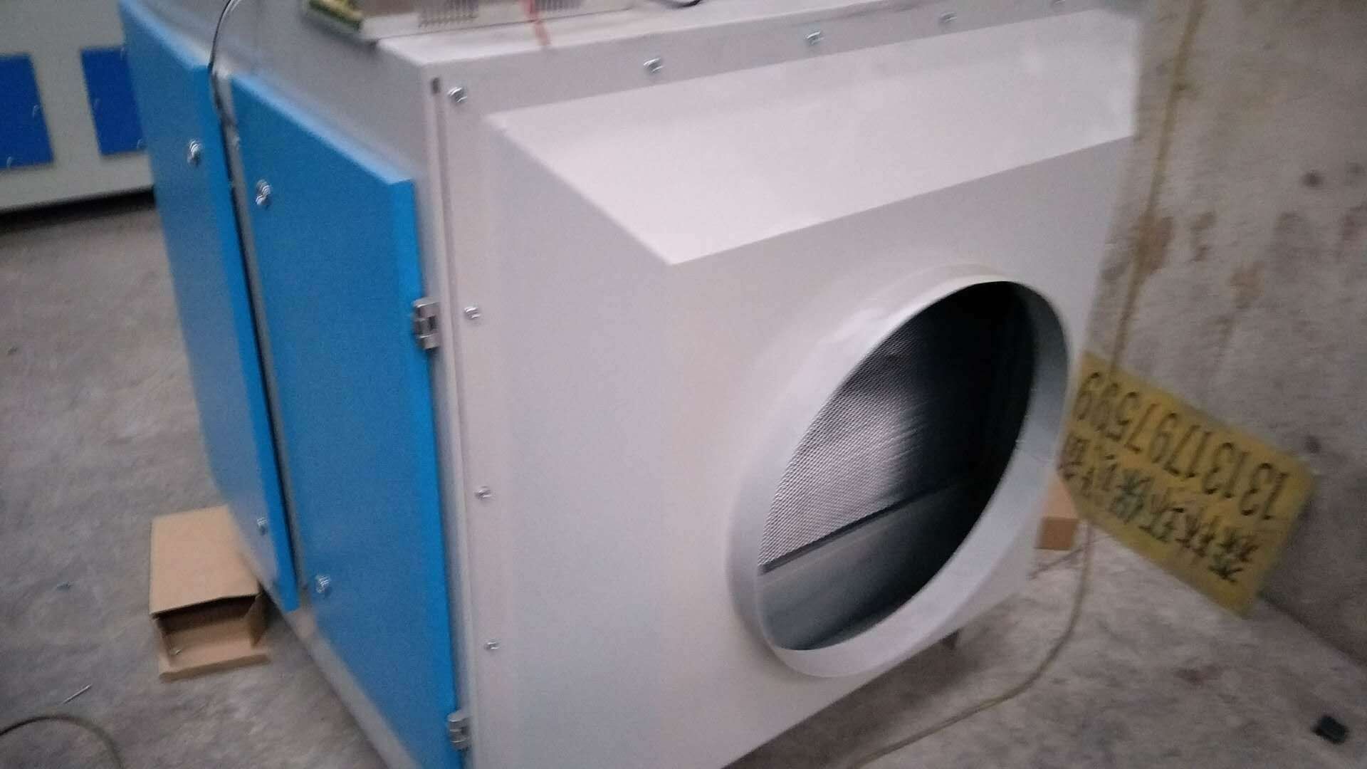 电热恒温干燥箱_厂家直销洁净烘箱过滤烘箱工业烤箱洁净无尘电热恒温