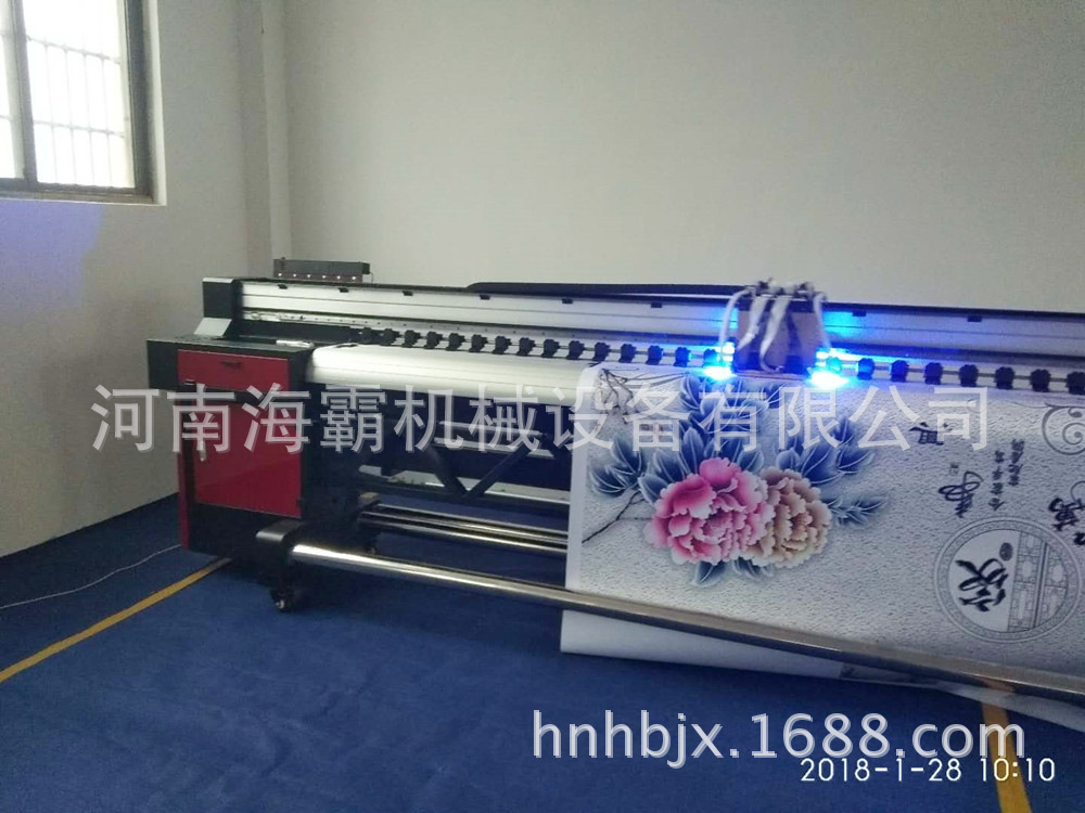 数码打印机_时尚皮革数码uv打印机郑州uv数码5d卷材写真机