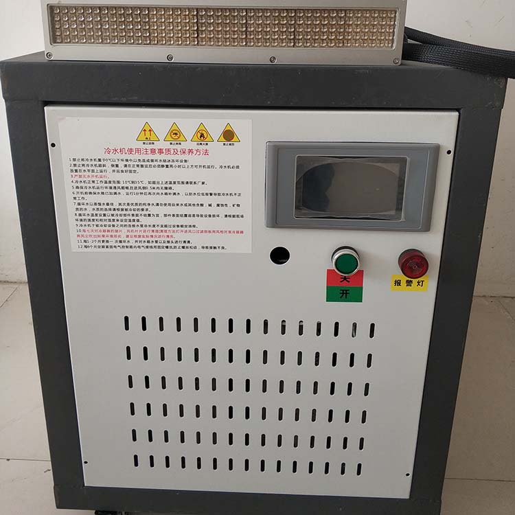 固化设备_水冷式线光源uvled胶水固化灯电子胶黏剂uv固化设备