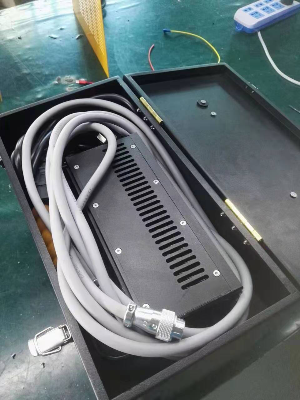 手提式修补漆专用灯_uv固化机修补漆蓝光uv灯木地板修复led