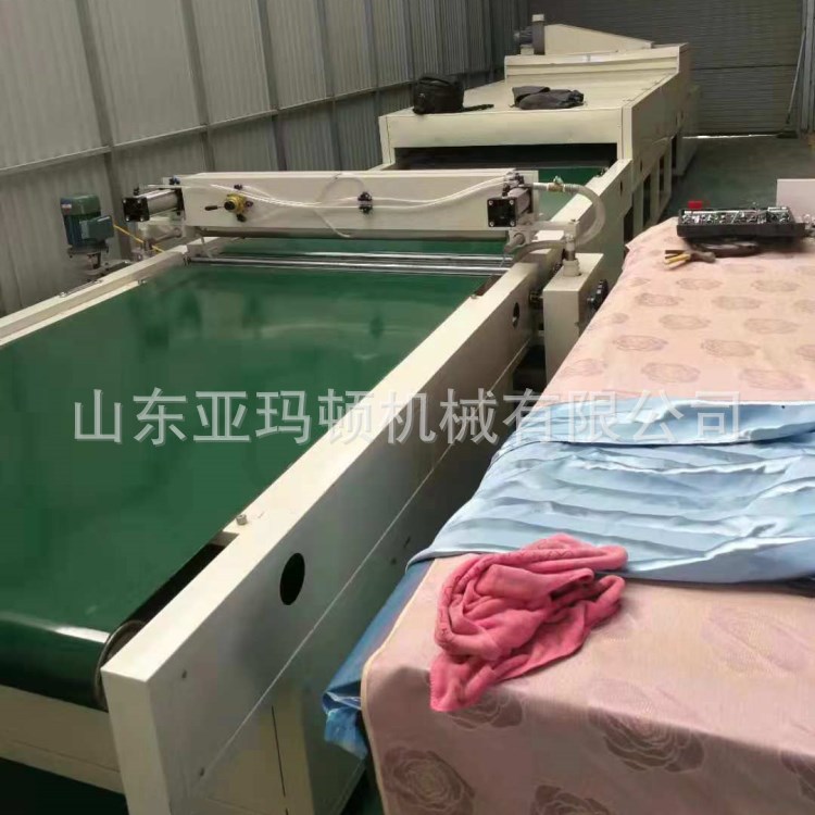 专业定做广告电视背景墙淋涂机大型环保不起泡UV光油机固化机