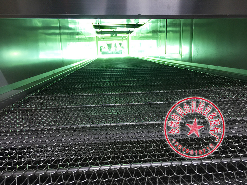 水性UV喷漆生产线IR烘干固化设备UV机塑料表面喷油UV固化生产线