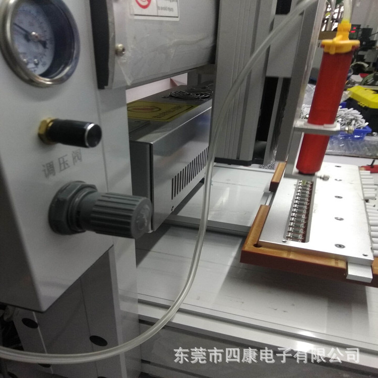 自动机拷打一体机_三轴数据线带uv灯高速uv一体式喷胶自动机拷打