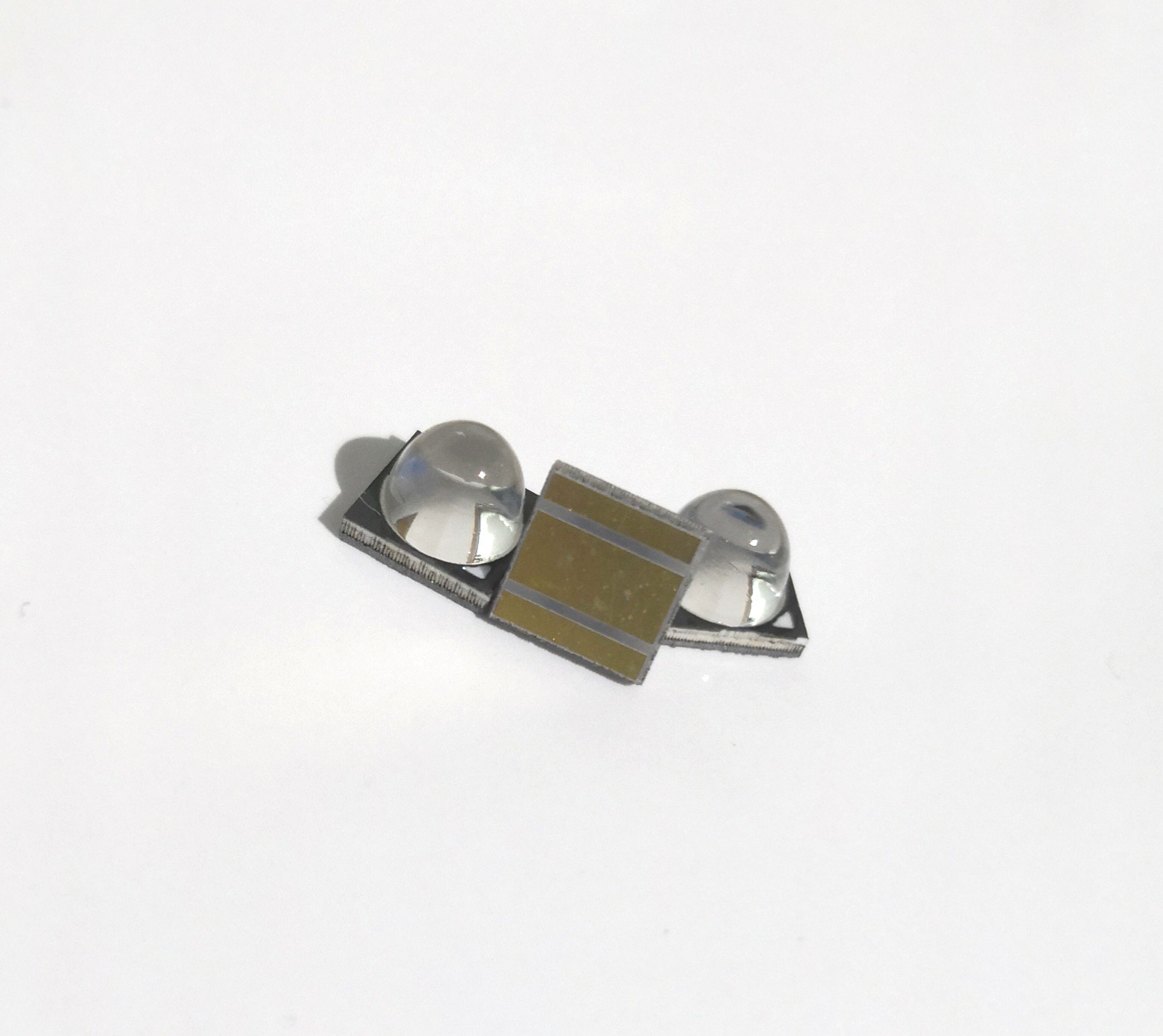 固化灯打印机_uvled固化灯打印机uvled平板喷绘打印机用光7070灯珠385