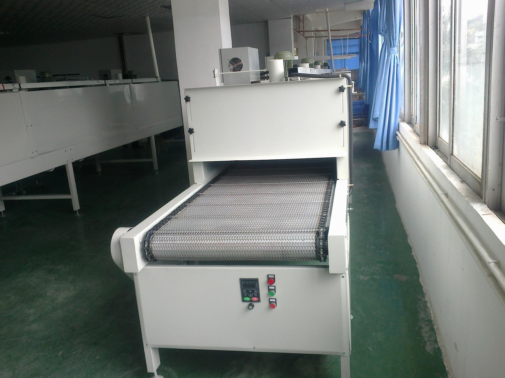 高温烤箱_非标定制流水线烘箱工业隧道式输送机高温烤箱喷油