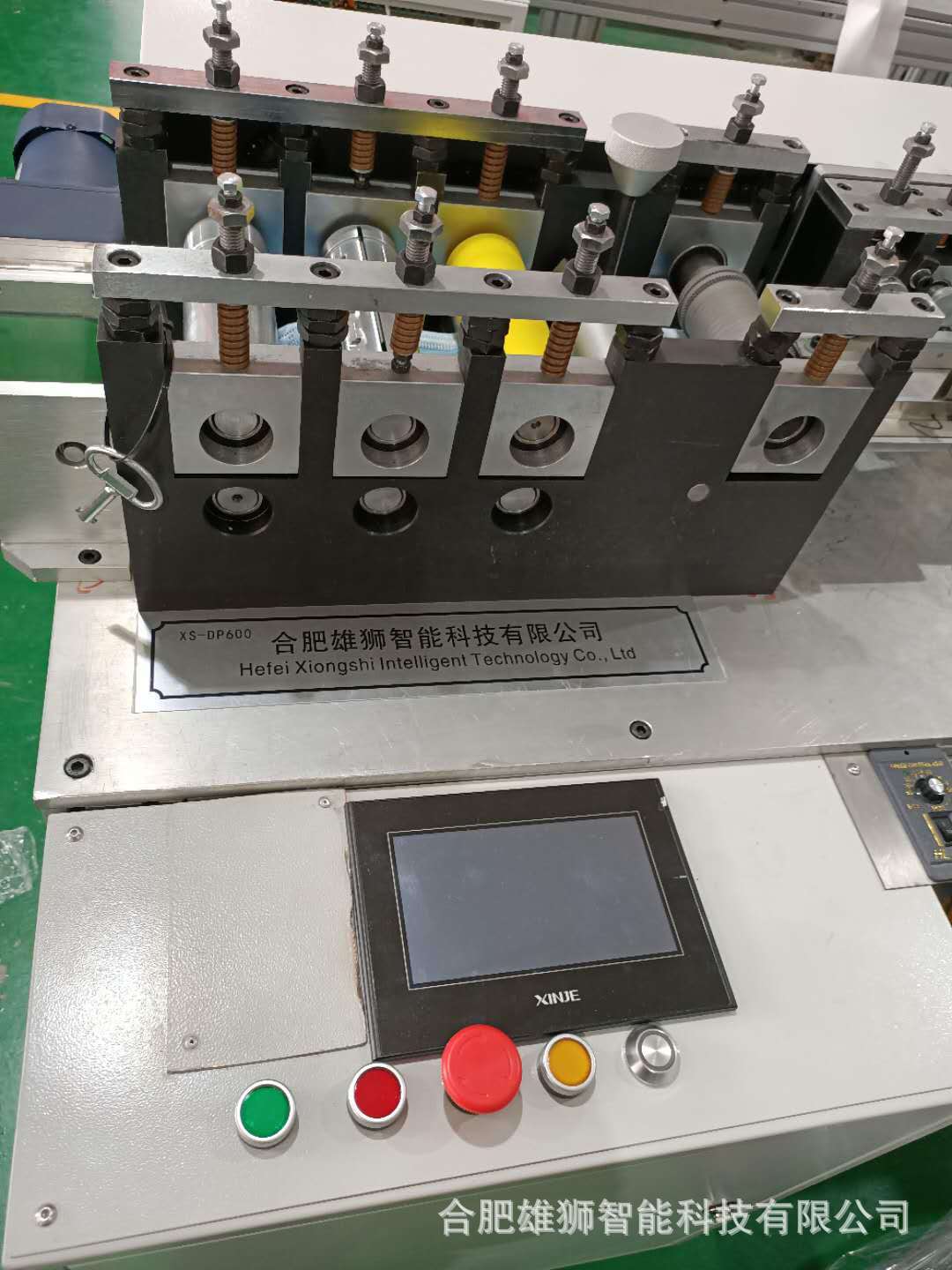 半自动n95口罩机_全自动生产一拖二口罩机专注生产口罩机打半自动n95口罩机