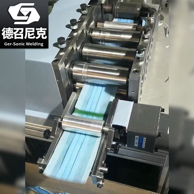 自动点焊机_尼克自动口罩点焊机一次性平面口罩耳带自动点焊机