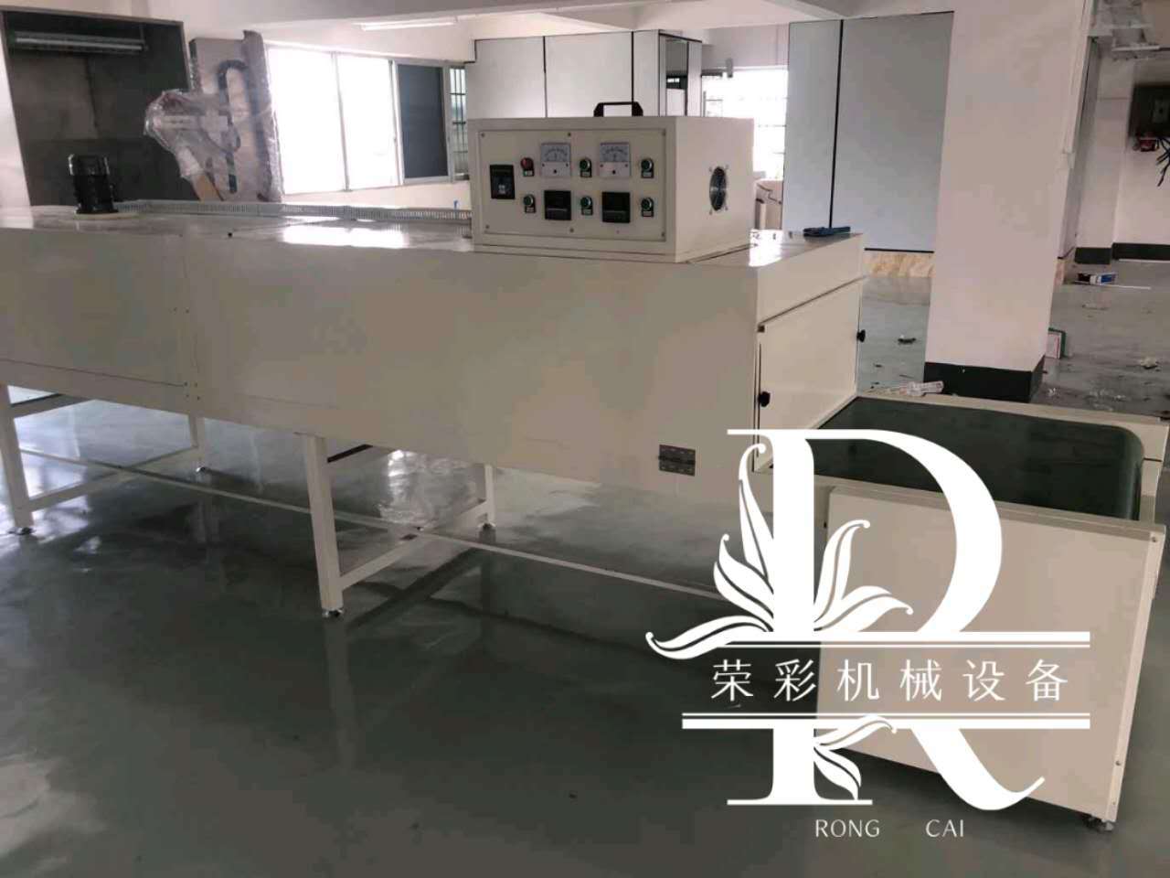 输送机_厂家直销隧道炉输送线烘道流水线高低温非标烤箱水转印设备