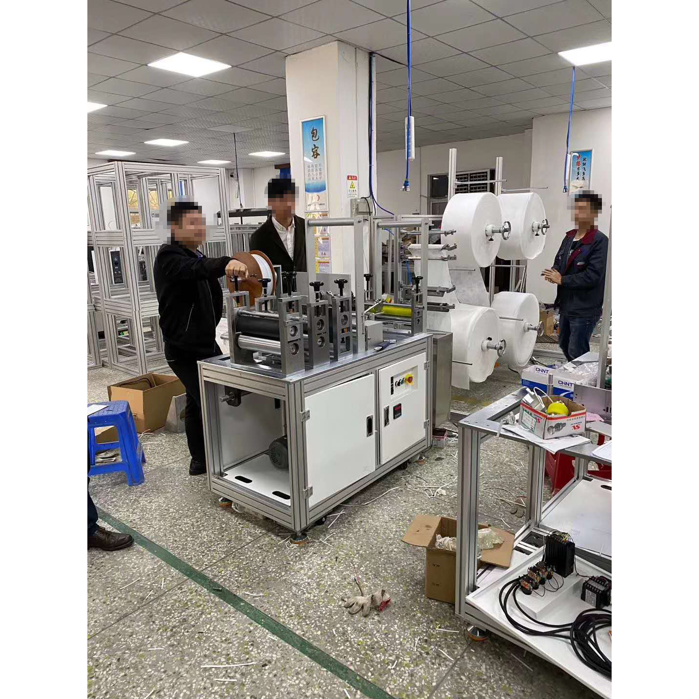 鼻梁口罩机_厂家直销内鼻梁口罩机n95内鼻梁口罩机自动焊接鼻梁