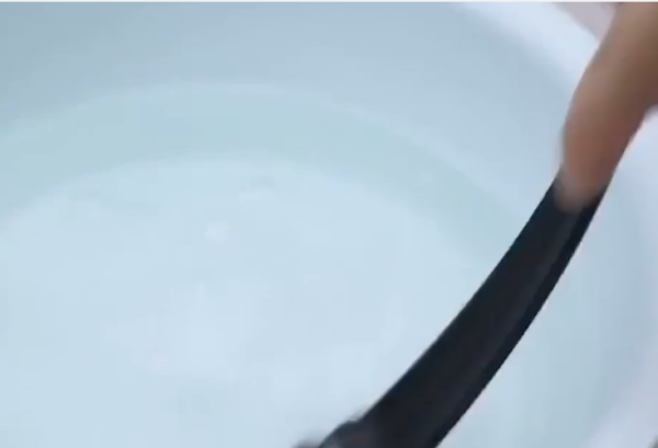 衣物除菌器_母婴内衣消毒机烘干杀菌家用小型高温紫外线臭氧衣物除菌器