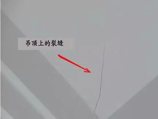 厂家直销喷涂UV光油汽车大灯翻新镀膜液亮光UV清漆轮骨翻新液