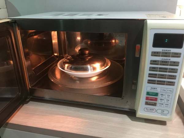 流水线式盒饭加热设备微波隧道炉