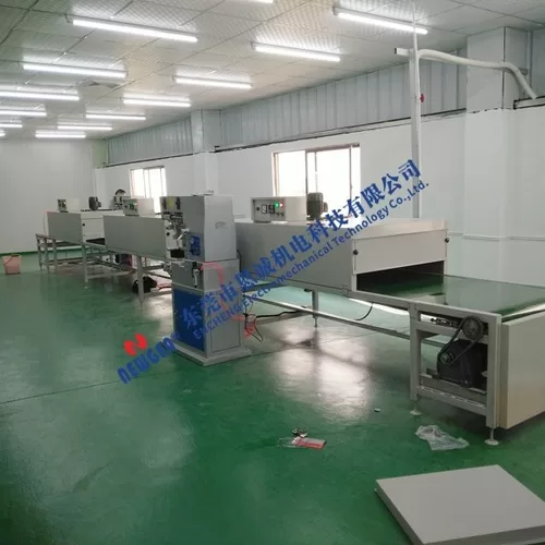 工业隧道炉_东莞工业恒温隧道炉输送式烤箱
