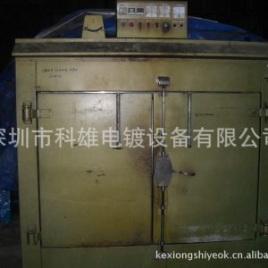 工业烤箱_上海供应电镀烘干箱工业烤箱8厂家直销