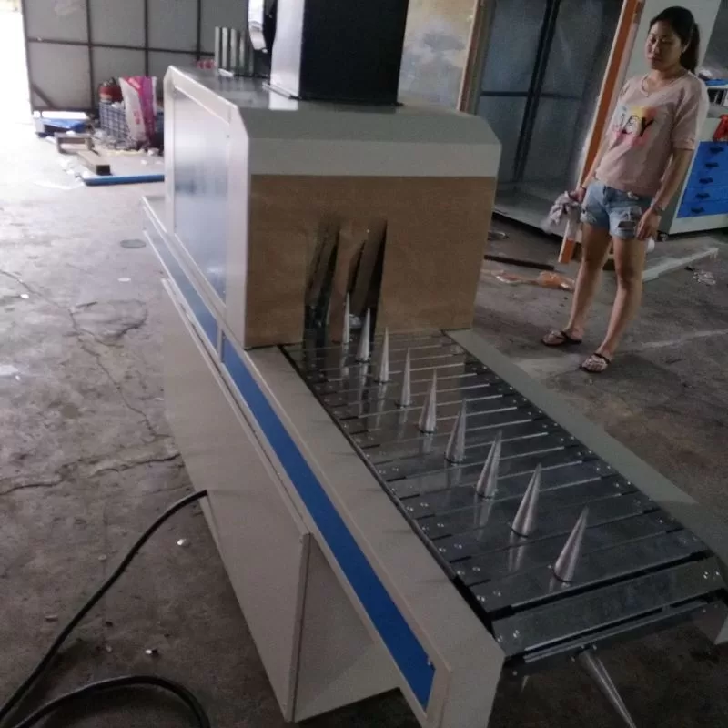二用uv固化机_uv机,uv固化机,烘干机,圆二用uv,瓶子uv机。