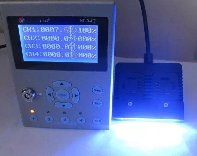 据帝弘技术员分析UV固化设备LED冷光源系统优势