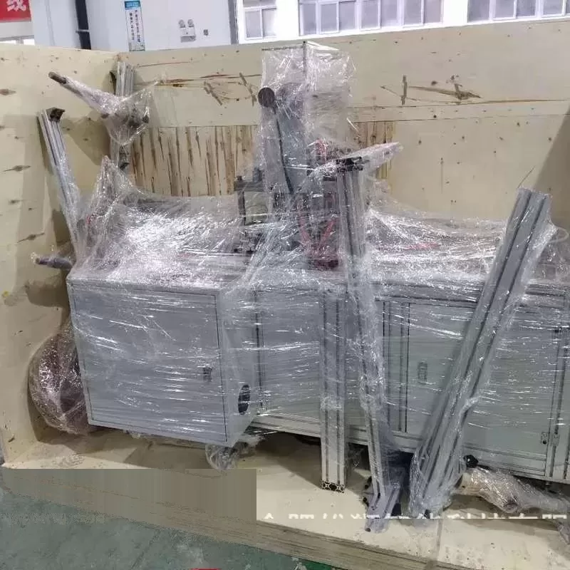 打片机_雄狮口罩点口罩机智能高速打片机